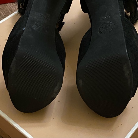 Michael Kors Vasha Suede Platform Open Toe Heels Size 5.5 - Picture 4 of 14